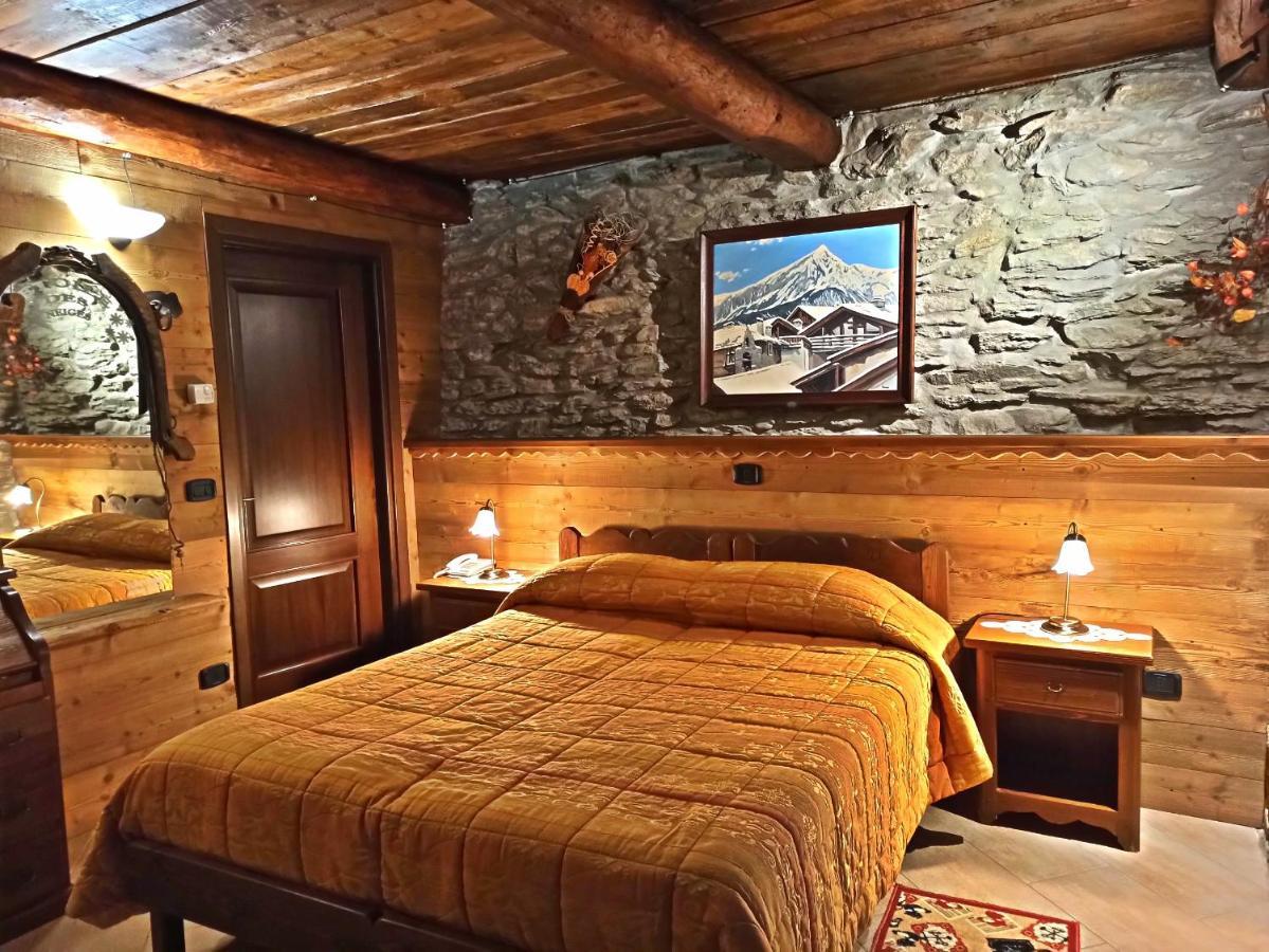 Etoile Des Neiges Sauze D'Oulx